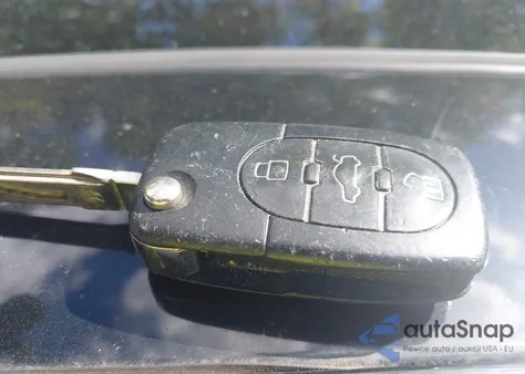 2005 Audi A4 3.0 Special Edition z USA, uszkodzony, nr VIN WAULT68E85A119405